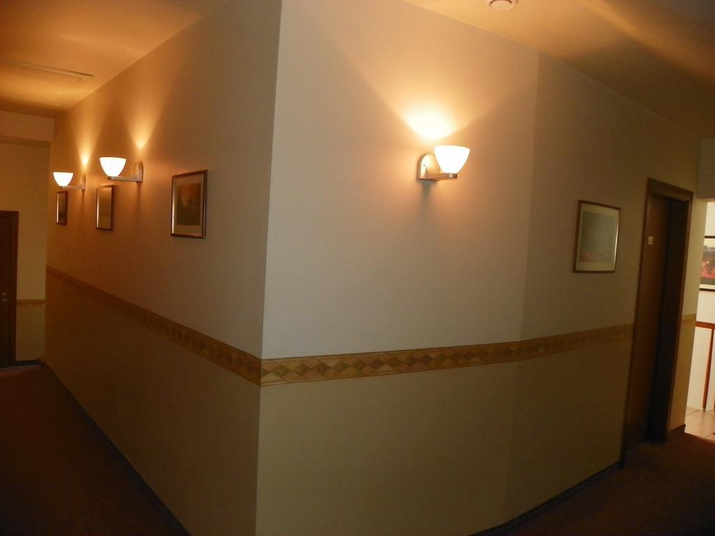 Guest House Novus Rex Kedainiai Exterior photo